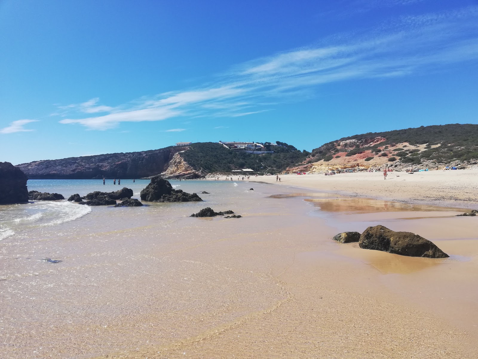 Fotografija Praia do Zavial udobje območja
