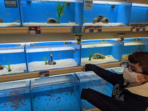 Pet Supply Store «PetSmart», reviews and photos, 60 NJ-17, Paramus, NJ 07652, USA