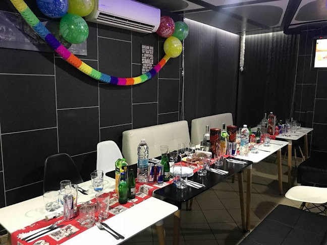 Блек енд уайт