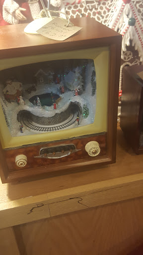 Gift Shop «Winterwood Gift & Christmas Shoppe», reviews and photos, 3137 U.S. 9, Rio Grande, NJ 08242, USA