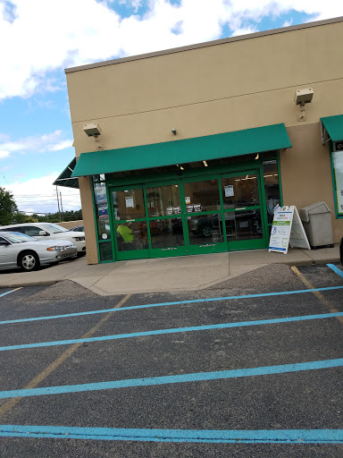 Pet Supply Store «Pet Supplies Plus», reviews and photos, 26230 Hoover Rd, Warren, MI 48089, USA