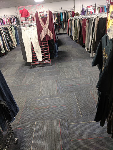 Thrift Store «Salvation Army Thrift Store», reviews and photos, 1224 W State St, Bristol, TN 37620, USA