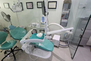 Dr. Mithran's Dental Clinic in Chromepet image