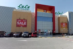 Lulu Hypermarket - Al Hazana image