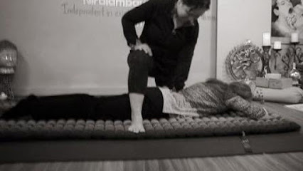 Thai Yoga Massage, Reiki, Yoga Teacher