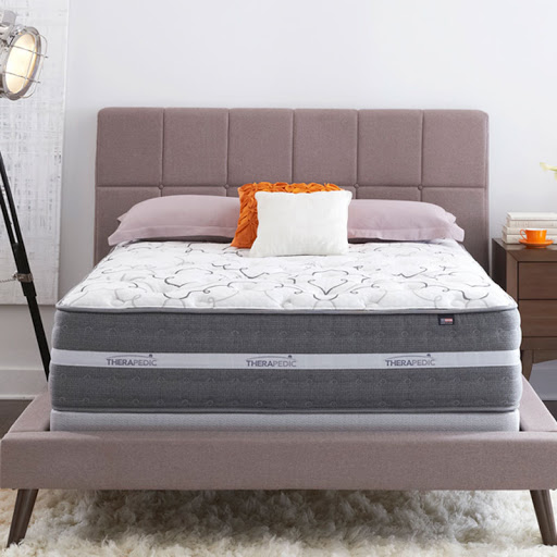 Mattress Store «American Mattress», reviews and photos, 618 Davis St, Evanston, IL 60201, USA