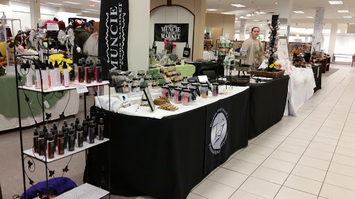 Shopping Mall «Muncie Mall», reviews and photos, 3501 N Granville Ave, Muncie, IN 47303, USA