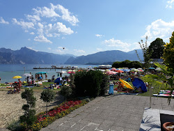 Foto di Gmundner Strandbad con una costa spaziosa