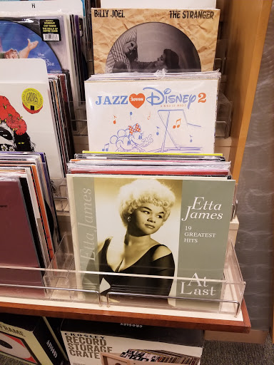 Book Store «Barnes & Noble», reviews and photos, 3195 28th St SE, Grand Rapids, MI 49512, USA