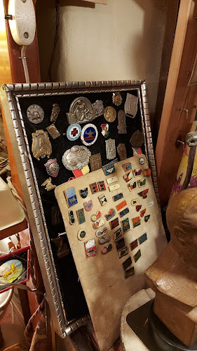 Komentáře a recenze na Bric a Brac Antiques