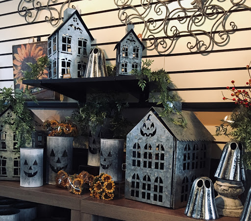 Gift Shop «The Warehouse Gift Shops», reviews and photos, 60 Chestnut St, Lockport, NY 14094, USA