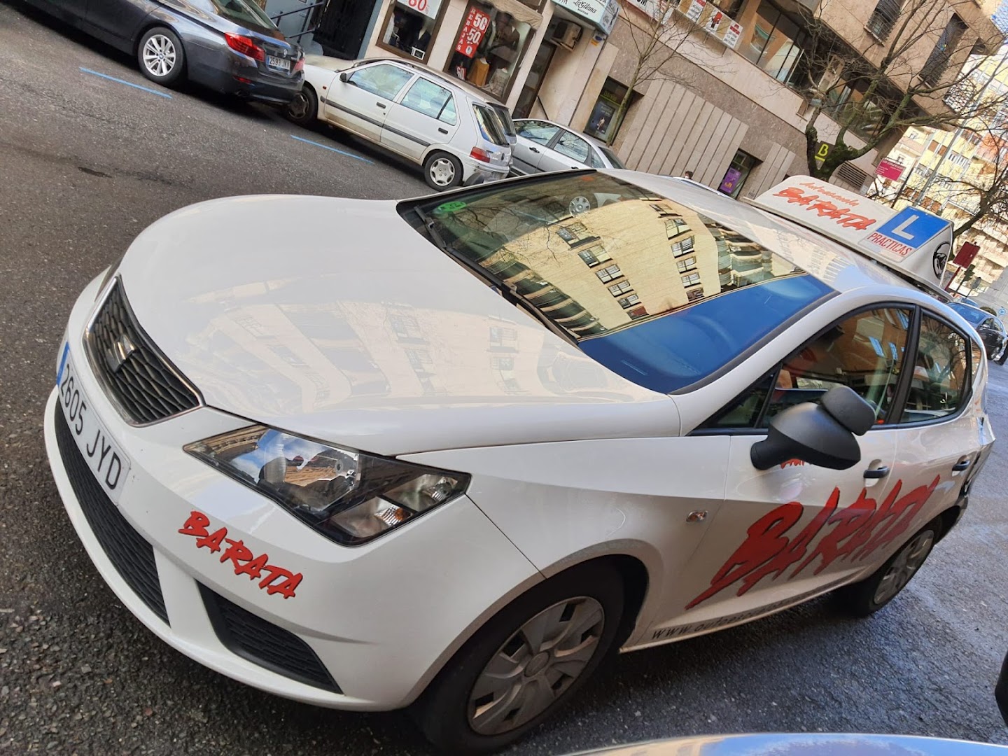 Autoescuela Barata - Tu autoescuela en Cáceres