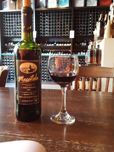 Wine Store «Mass Ave Wine», reviews and photos, 878 Massachusetts Ave, Indianapolis, IN 46204, USA