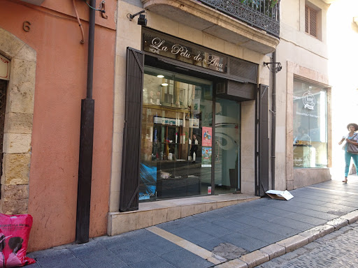 Información y opiniones sobre LA PELU DE ANA de Tarragona