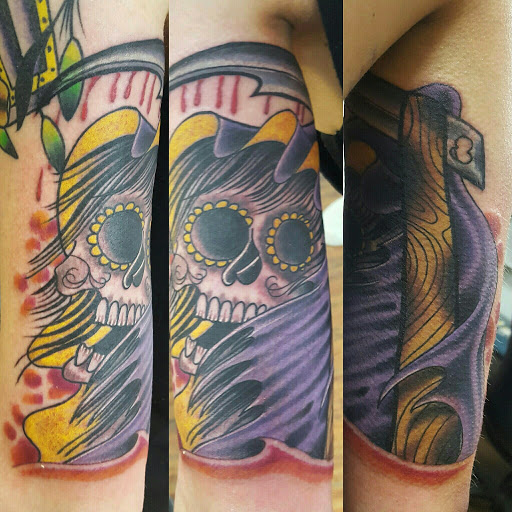 Tattoo Shop «Big Kountry Tattoo Collective», reviews and photos, 237 Caratoke Hwy, Moyock, NC 27958, USA