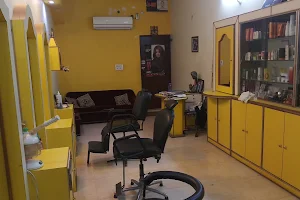 Lashkara glam Salon and beauty Clinic ( Ladies Only ) image