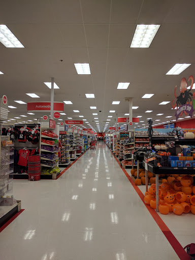 Department Store «Target», reviews and photos, 250 Fortune Blvd, Milford, MA 01757, USA