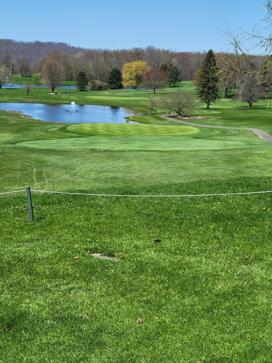 Golf Course «Cable Hollow Golf Course», reviews and photos, 405 Norberg Rd, Russell, PA 16345, USA