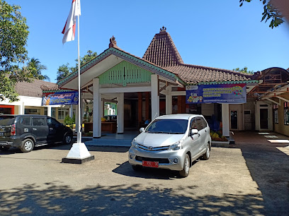 Kantor Kecamatan Cilacap Utara
