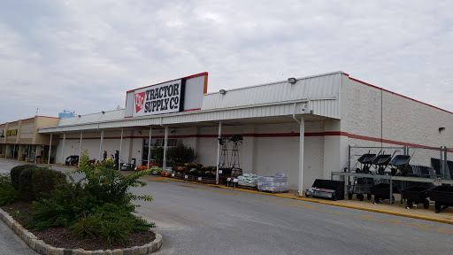 Home Improvement Store «Tractor Supply Co.», reviews and photos, 321 N 3rd St, Oxford, PA 19363, USA