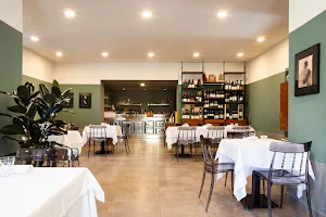 Isacco Bistrot image