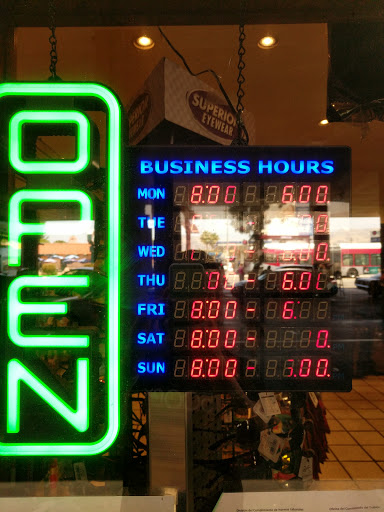 Car Wash «Classic Car Wash», reviews and photos, 18470 Devonshire St, Northridge, CA 91325, USA