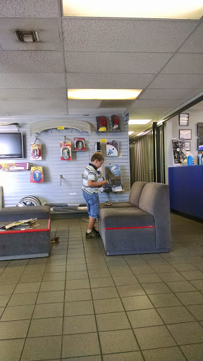 Auto Parts Store «NAPA Auto Parts - Sun Auto Parts», reviews and photos, 7750 Gateway Blvd E, El Paso, TX 79915, USA