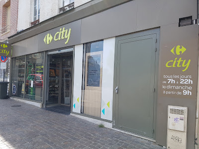 Carrefour City à Évreux
