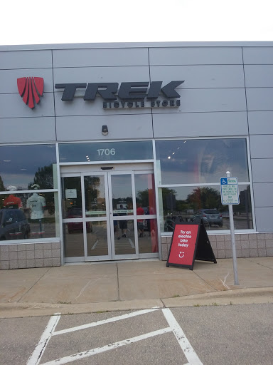 Bicycle Store «Trek Bicycle Store», reviews and photos, 1706 Eagan Rd, Madison, WI 53704, USA