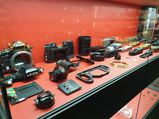 Leica Store
