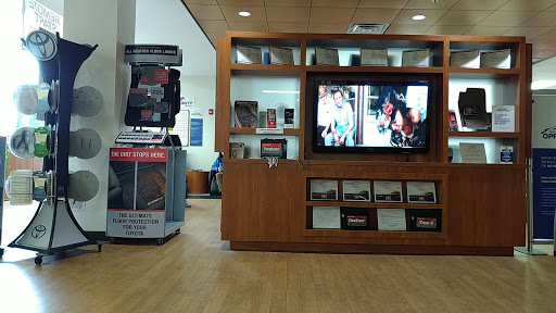 Toyota Dealer «Prime Toyota of Boston», reviews and photos, 1605 VFW Pkwy, West Roxbury, MA 02132, USA