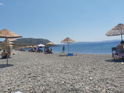 Karareis Beach'in fotoğrafı biraz temiz temizlik seviyesi ile