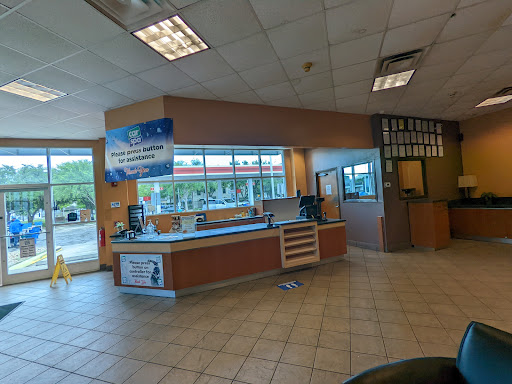 Car Wash «Car Spa Midtown», reviews and photos, 2801 Brazos St, Houston, TX 77006, USA