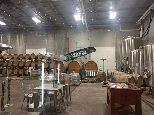 Brewery «2 Towns Ciderhouse», reviews and photos, 33930 SE Eastgate Cir, Corvallis, OR 97333, USA