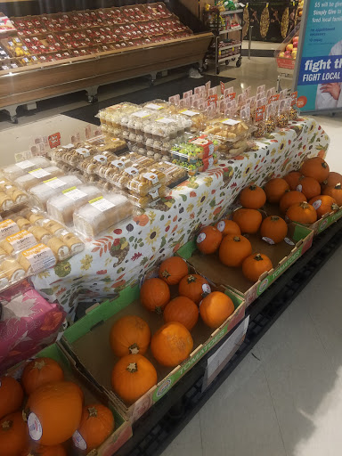 Grocery Store «Meijer», reviews and photos, 1703 Haggerty Rd, Commerce Charter Twp, MI 48390, USA