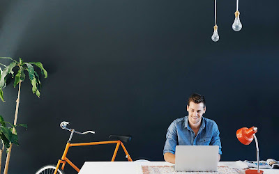 Au petit bureau à Lorient