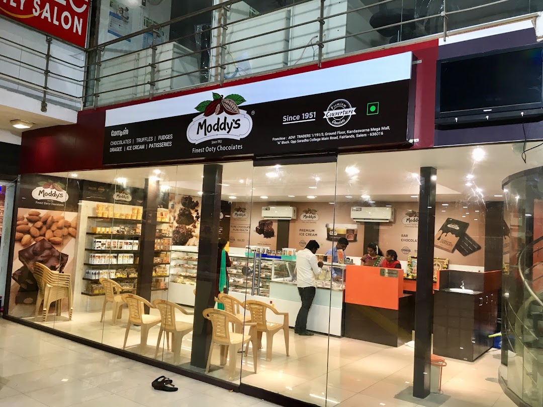 Moddy’s Salem