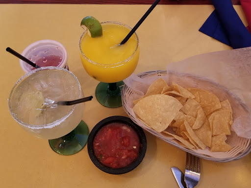 Mexican Restaurant «Hot Tamale Mexican Grill and Bar», reviews and photos, 39 New Haven Rd, Seymour, CT 06483, USA