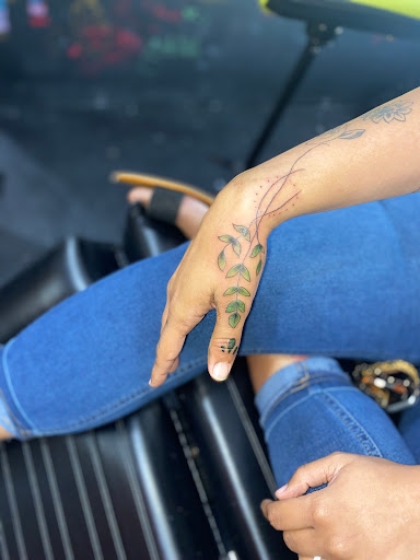 Explore family of 5 tattoo ideas, creative tattoo ideas in Hot Springs National Park, available at UnderGroundInk