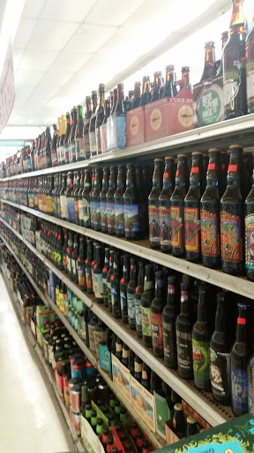 Grocery Store «Pismo Market», reviews and photos, 700 Dolliver St, Pismo Beach, CA 93449, USA