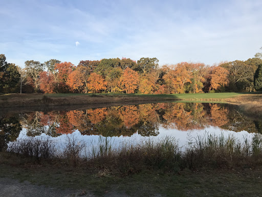 Golf Course «Kings Crossing Golf Club», reviews and photos, 655 Old Baptist Rd, North Kingstown, RI 02852, USA