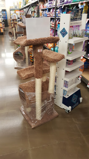 Pet Supply Store «Pet Supplies Plus», reviews and photos, 9500 Dorchester Rd #350, Summerville, SC 29485, USA