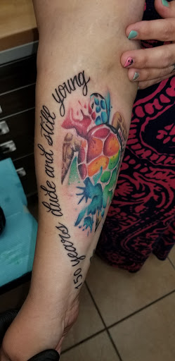 Tattoo Shop «Island Ink Tattoo», reviews and photos, 1215 Miracle Strip Pkwy SE, Fort Walton Beach, FL 32548, USA