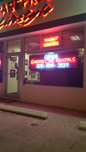 Shopping Mall «Fifth and Alton», reviews and photos, 1100 6th St, Miami Beach, FL 33139, USA