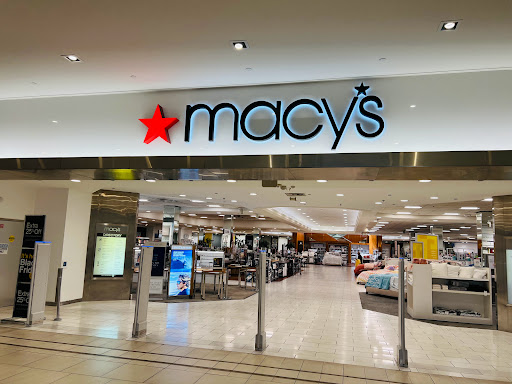 Shopping Mall «Burbank Town Center», reviews and photos, 201 E Magnolia Blvd, Burbank, CA 91502, USA