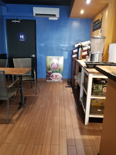 Cafe «Café Vahik», reviews and photos, 6780 La Jolla Blvd, La Jolla, CA 92037, USA