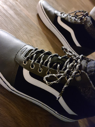 Shoe Store «DSW Designer Shoe Warehouse», reviews and photos, 160 Oakway Rd #300, Eugene, OR 97401, USA