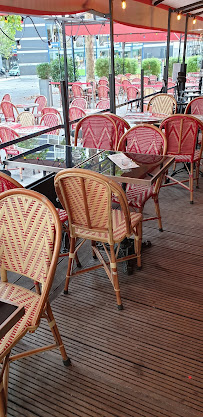 Atmosphère du Restaurant La Terrasse des Métiers à Paris - n°9