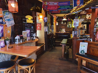 "König Wilhelm" Bar - Pub - Kneipe - Biergarten