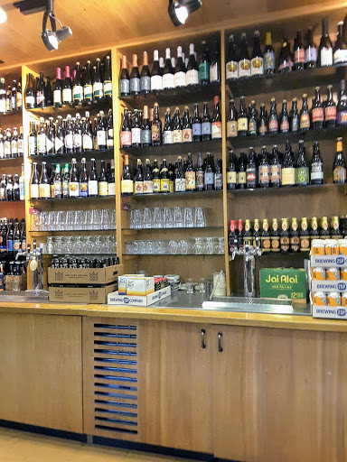 Grocery Store «Whole Foods Market», reviews and photos, 821 W Lancaster Ave, Wayne, PA 19087, USA